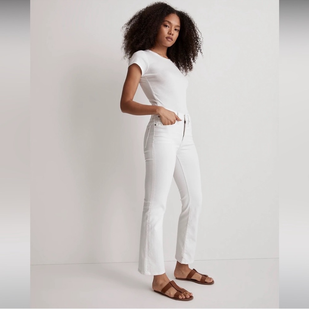 Madewell White Mid-Rise Kick out NWT